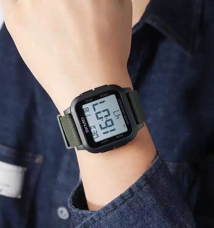 SKMEI 1894 luminous watch