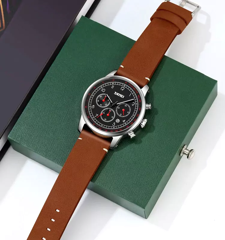 SKMEI 9318 Leather Strap Watch