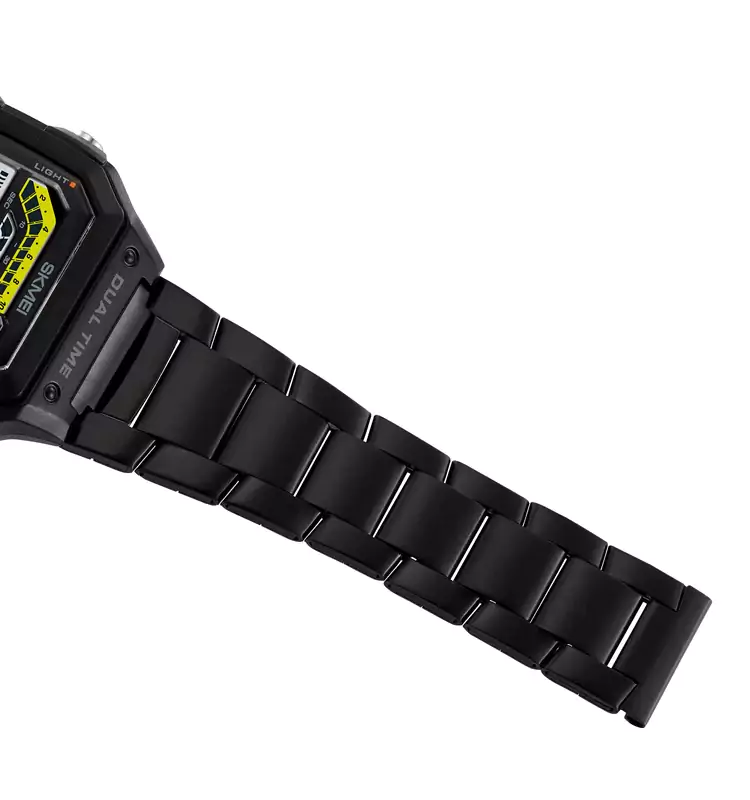 SKMEI 2307 with stainless steel bracelet